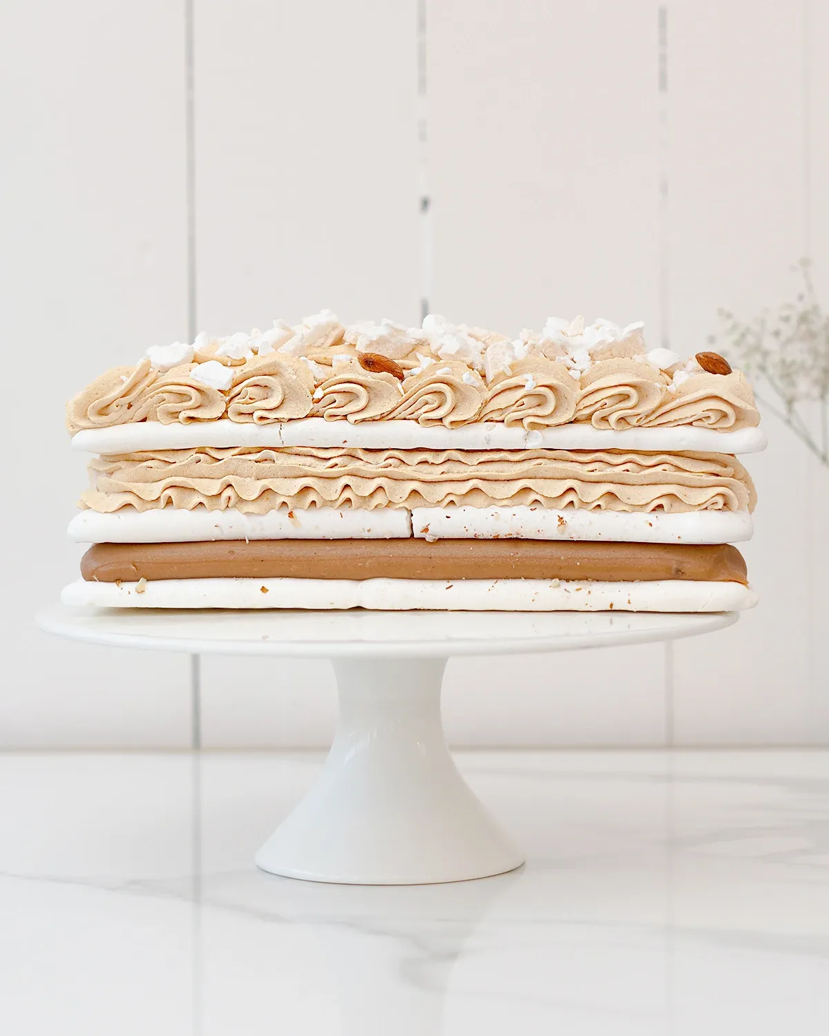 Torta Merengue Lúcuma